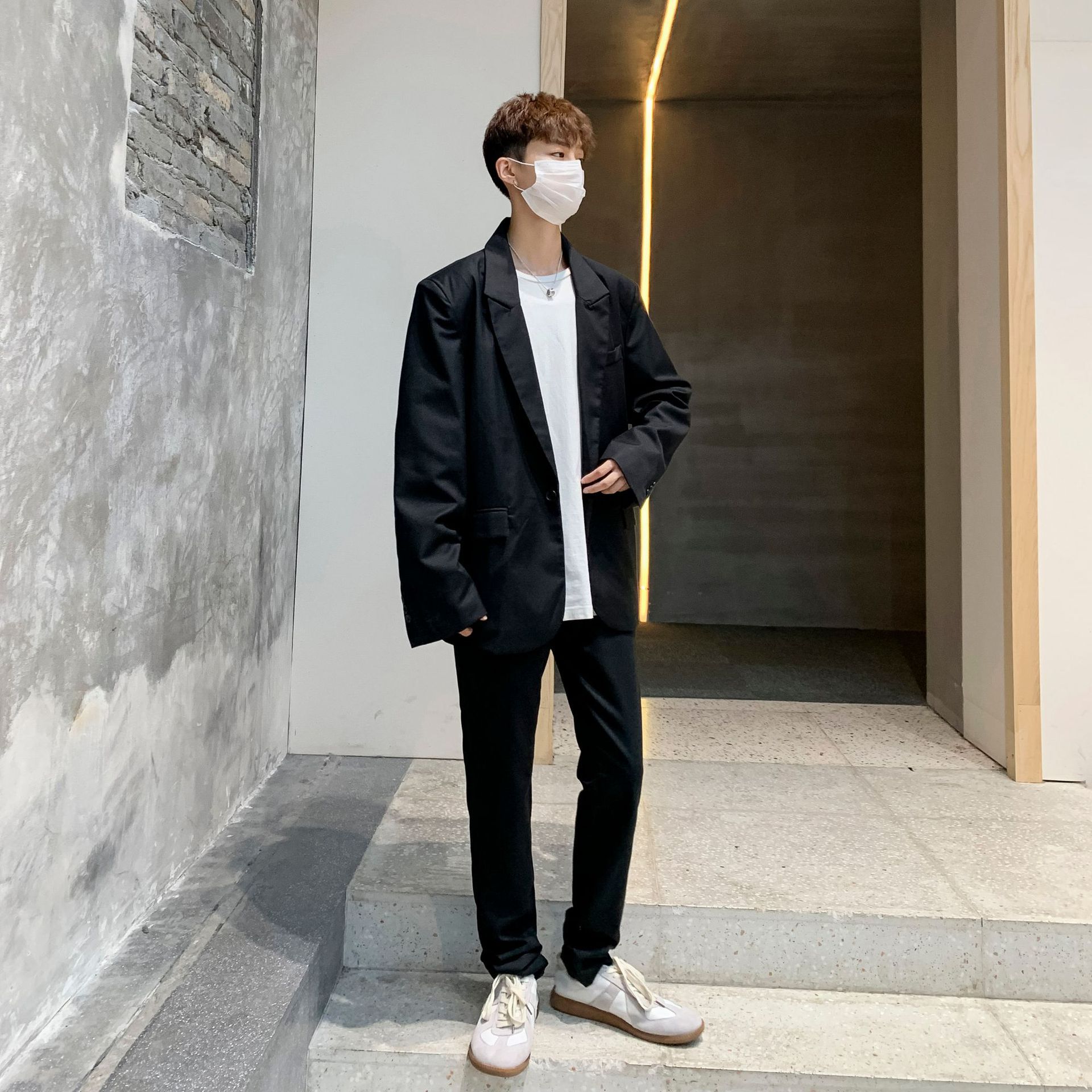 西服男春秋新款长袖色简约休闲百搭外套港风复古小西服套装男