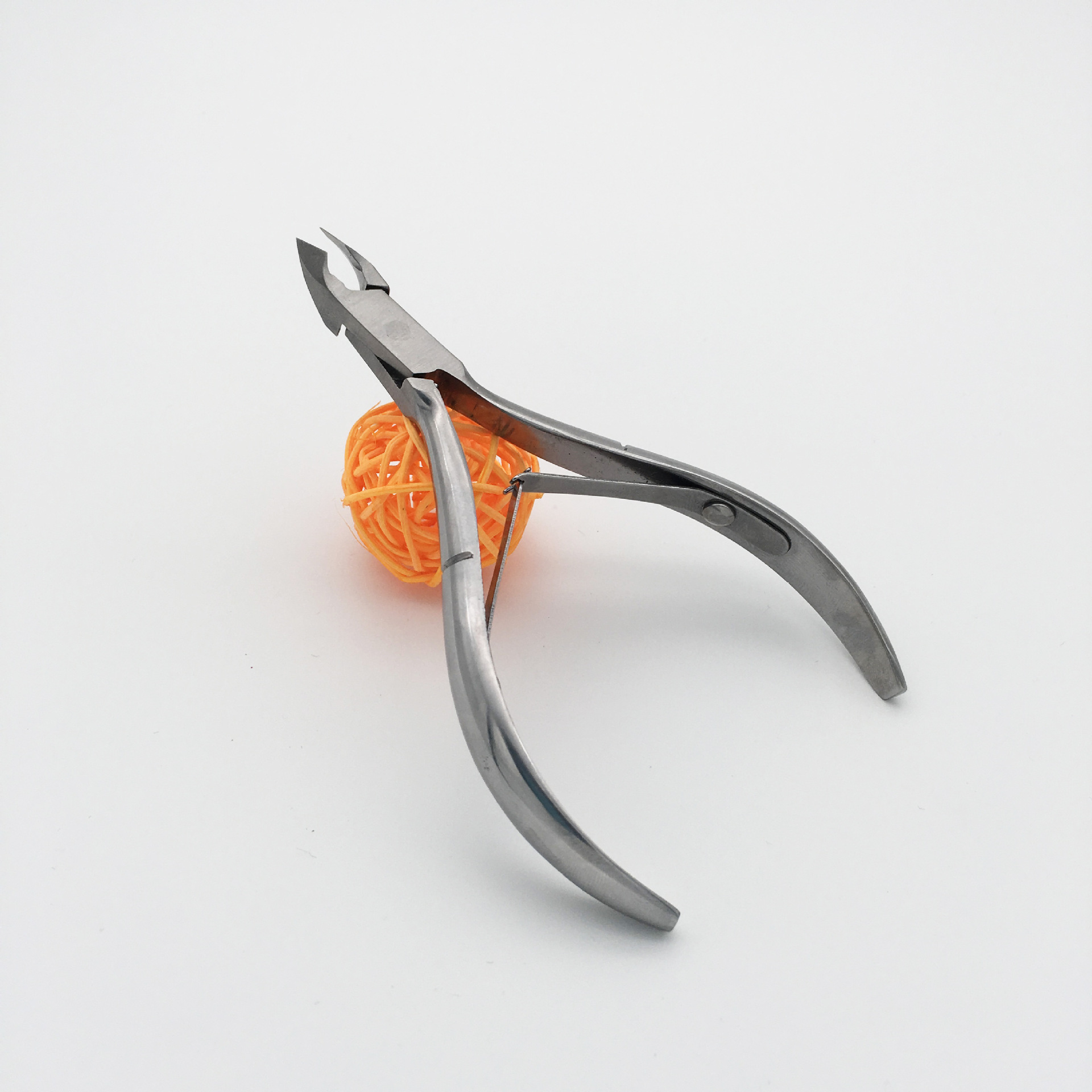 厂家现货圆弧柄镜光死皮剪 d-501改进款 指甲钳去死皮 修皮剪