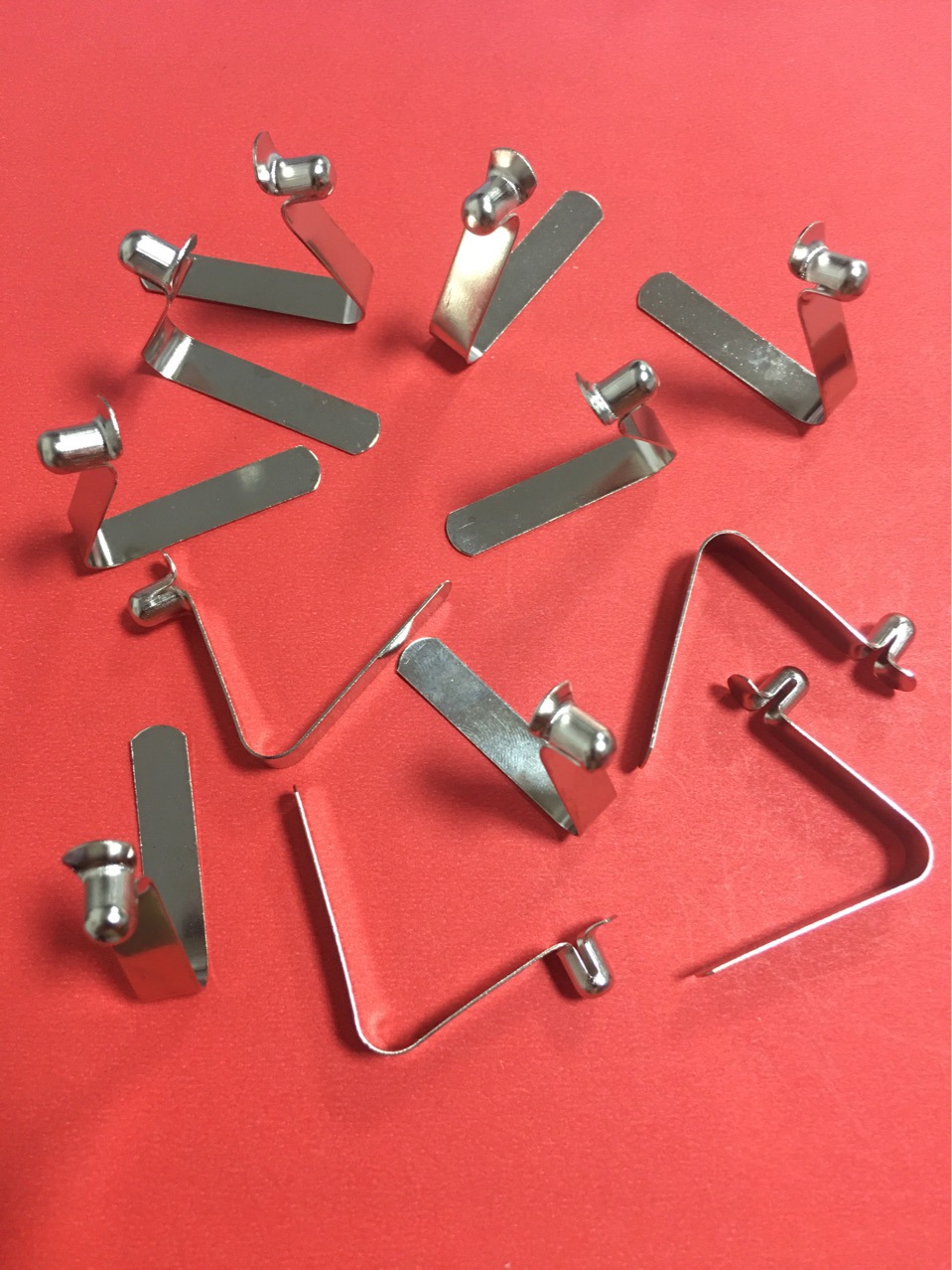 东莞v形单头铆接弹扣伸缩管内v型定位弹片实心弹珠卡簧空心弹簧片