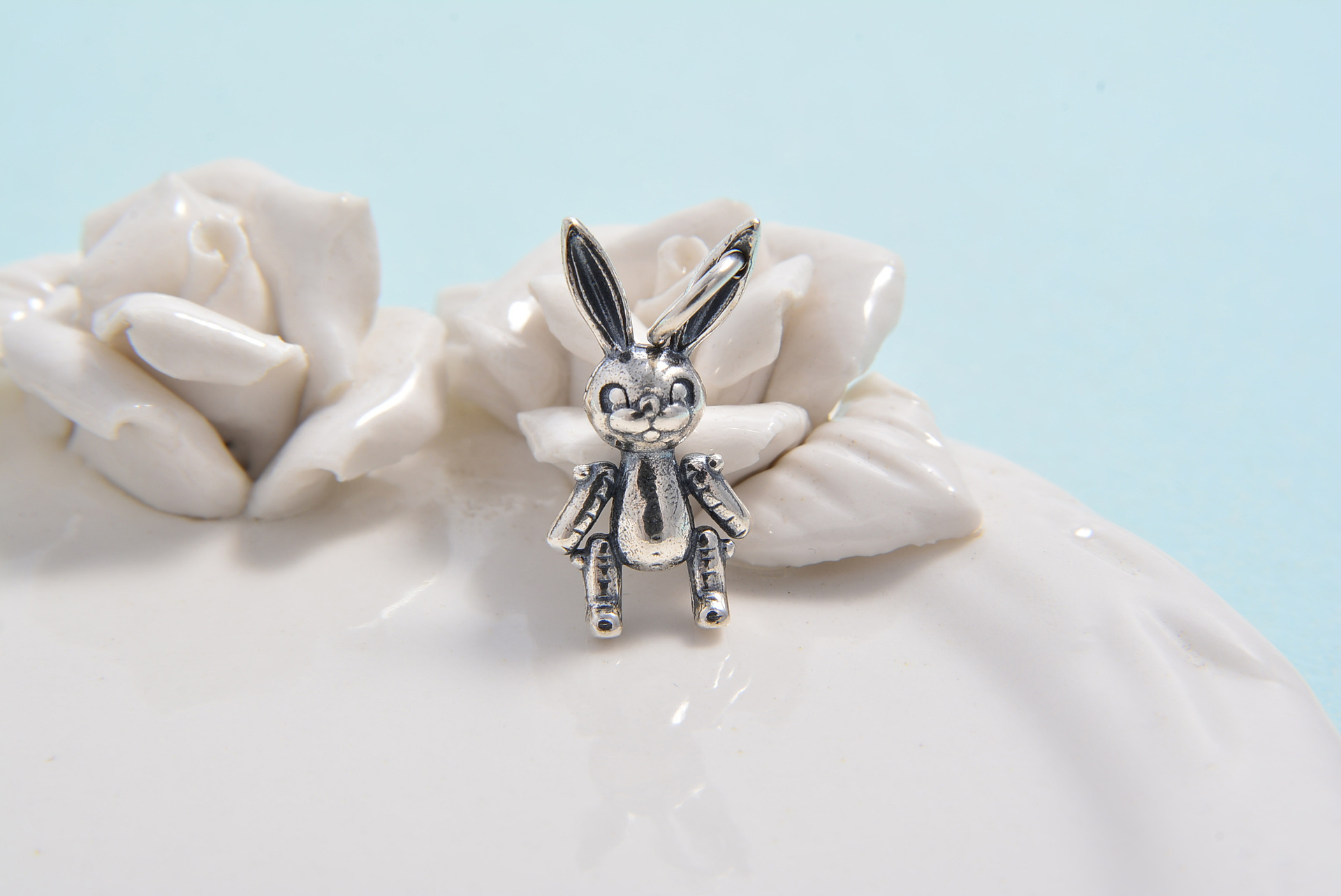 中聚泰银饰批发 s925纯银可爱小兔子泰银风格吊坠项链挂坠小吊件