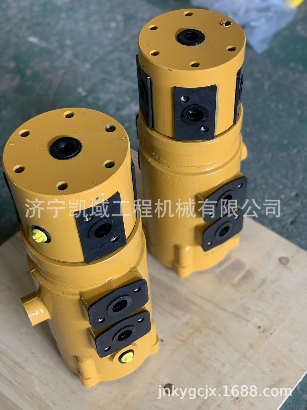 三一挖掘机回转中心接头 三一sy235c中央回转接头 旋转中心接头