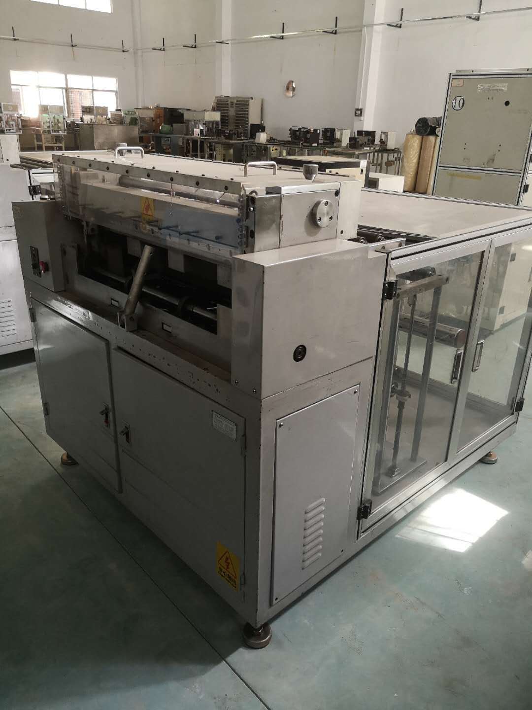 二手锂电池极片裁切机出售二手分切机手动分切机