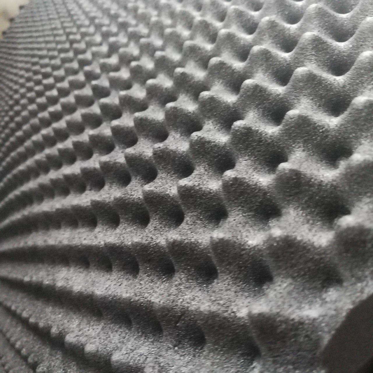 鸡蛋棉隔音棉墙体室内保温自粘海绵ktv消音棉阻燃吸音棉保温材料