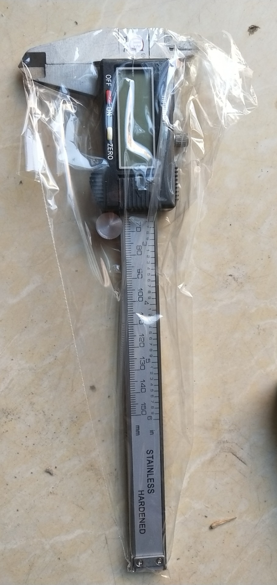 厂家直销 游标卡尺 150mm 200mm 300mm 数显卡尺 千分尺 测厚仪