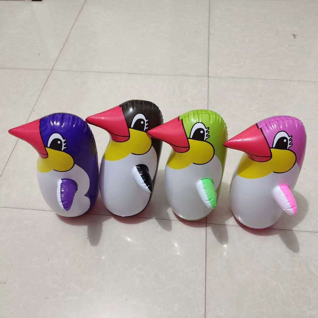 地摊热卖充气不倒翁小企鹅pvc充气卡通企鹅玩具地推礼品批发