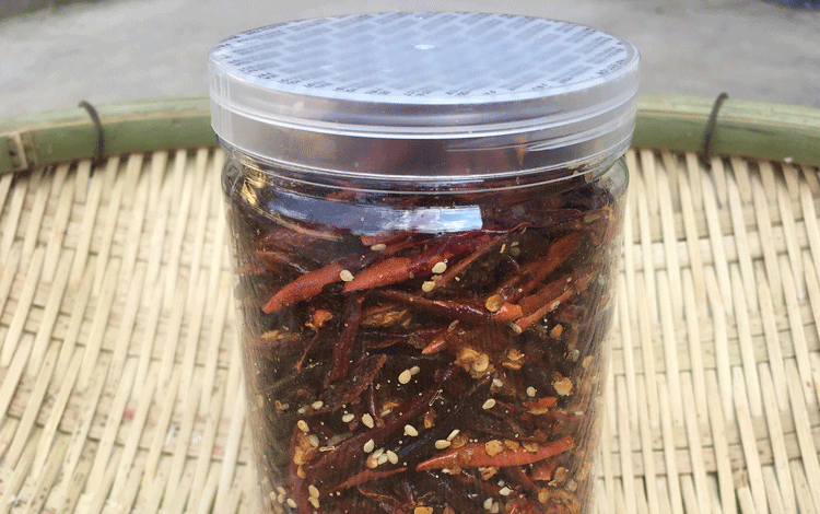 贵州特产香辣脆香酥辣椒310克麻辣小吃零食油炸干辣椒一件批发