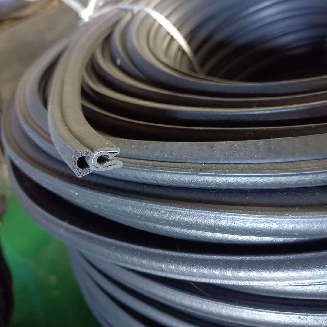 清河县优耀汽车配件有限公司是等产品pvc密封条,u型