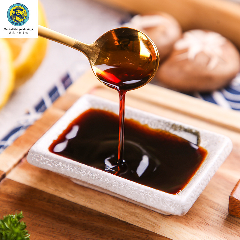 厂家批发 厨房用品乌冬面调味汁 1.8l大瓶日式调味酱油汁批发