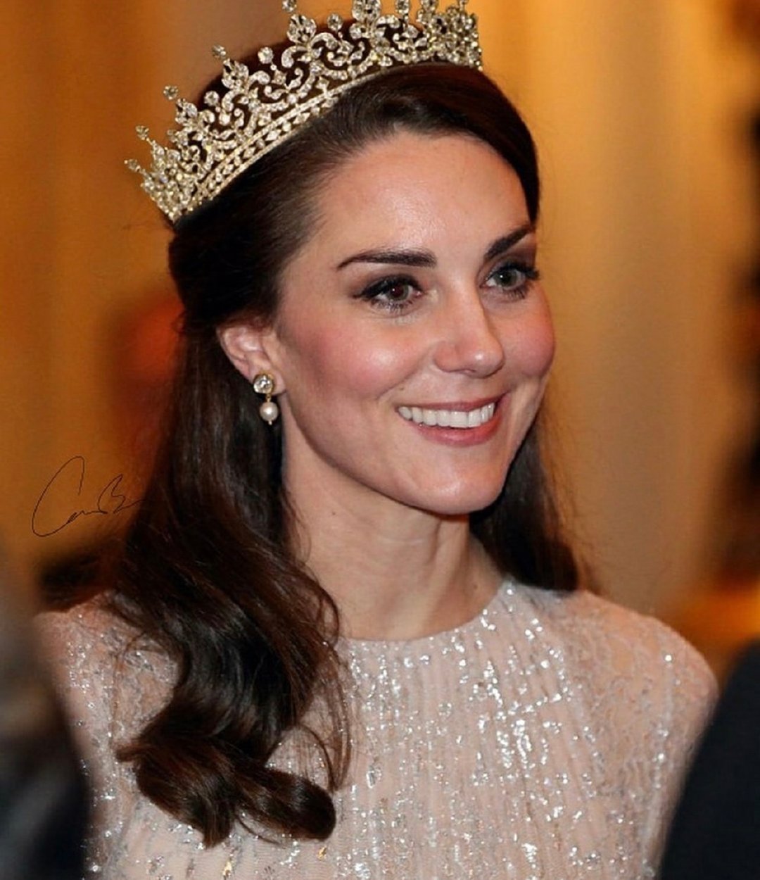 奢华新款欧美英国皇室大不列颠女王王冠新娘结婚锆石皇冠婚礼头饰