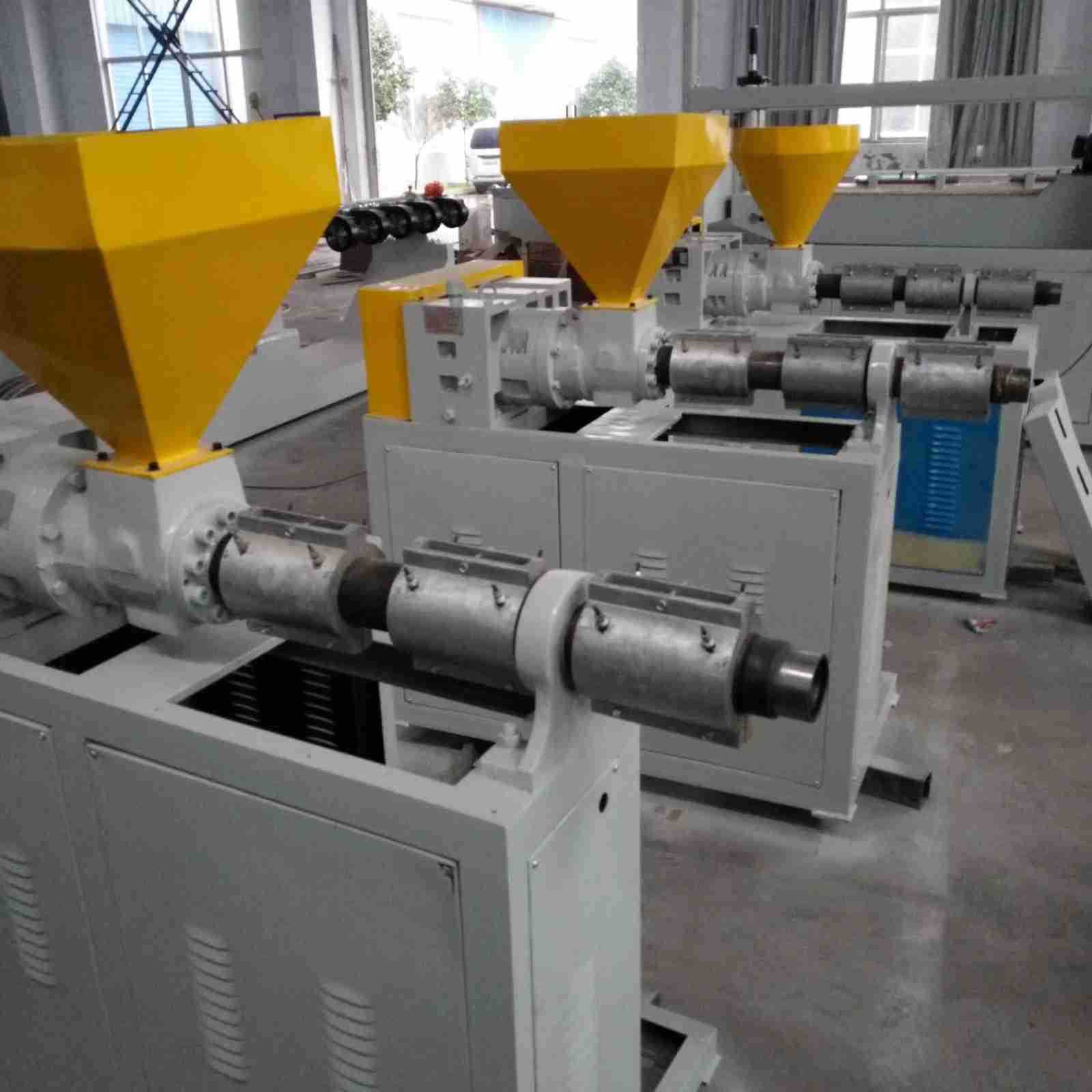 【pvc挤出机 】 塑料机械-sj型单螺杆塑料挤出机 塑料管材生产线