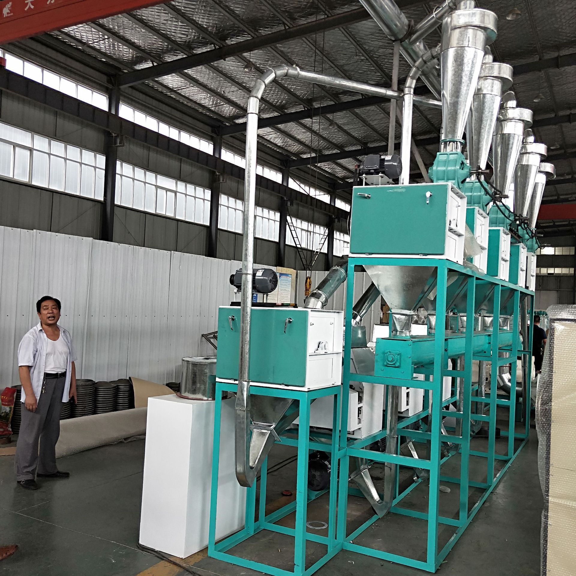 厂价销售 粗粮细吃大米小米加工设备日产50吨大米加工整套设备