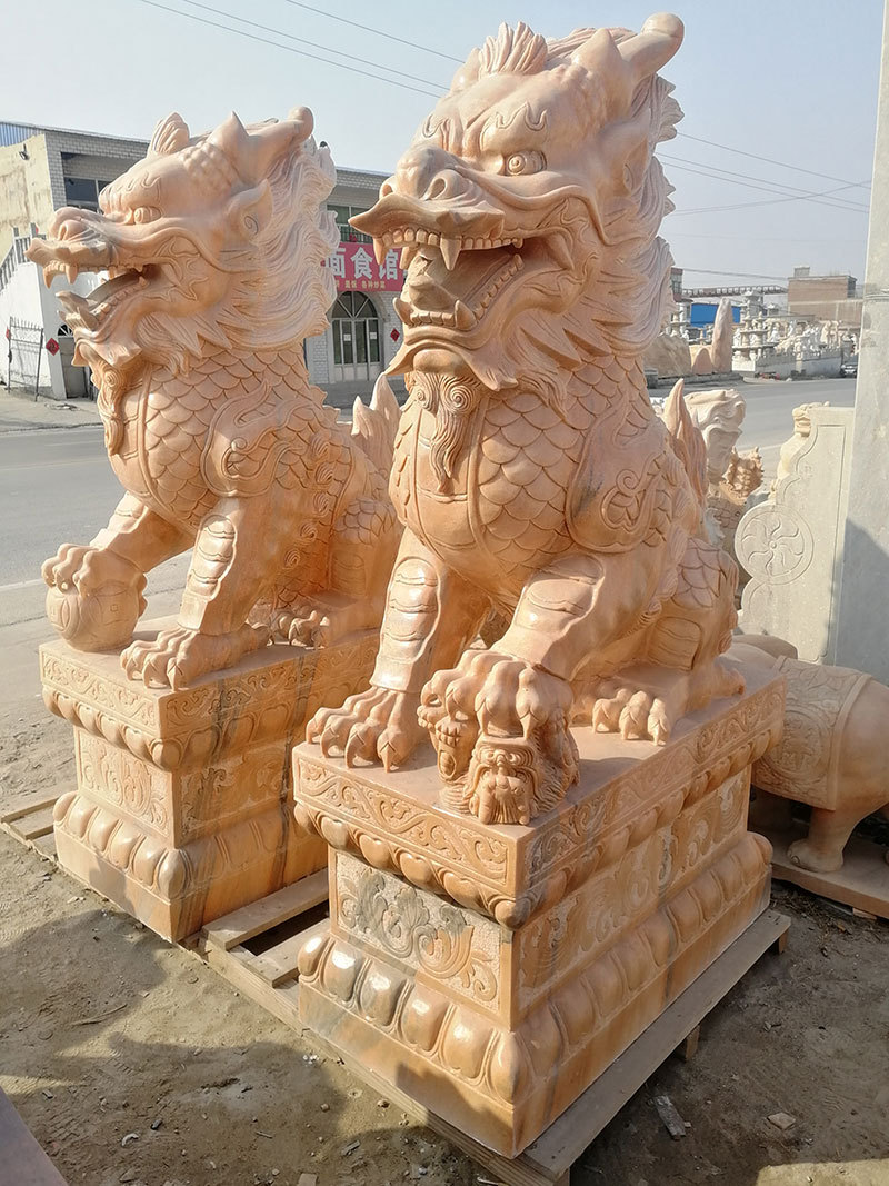 石雕晚霞红麒麟 神兽一对青白石酒店门口摆件 汉白玉貔貅