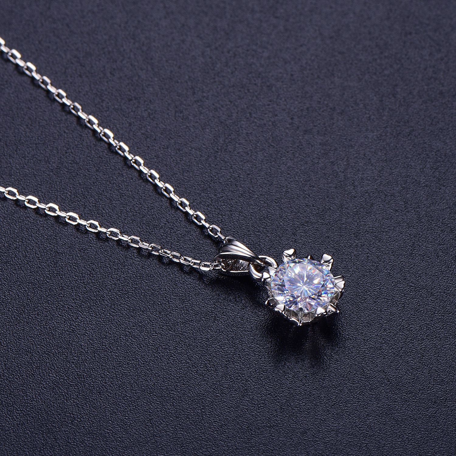 莫桑钻项链女六爪吊坠锁骨链工厂批发定制莫桑石时尚百搭项链饰品