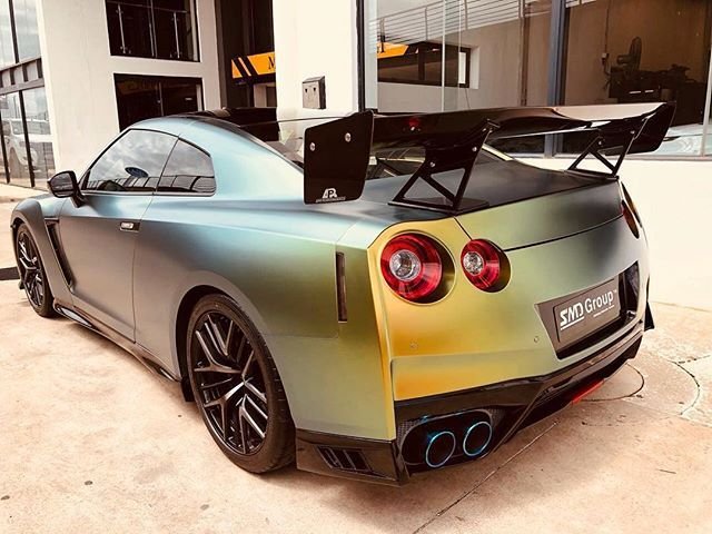 r35gtr尾翼