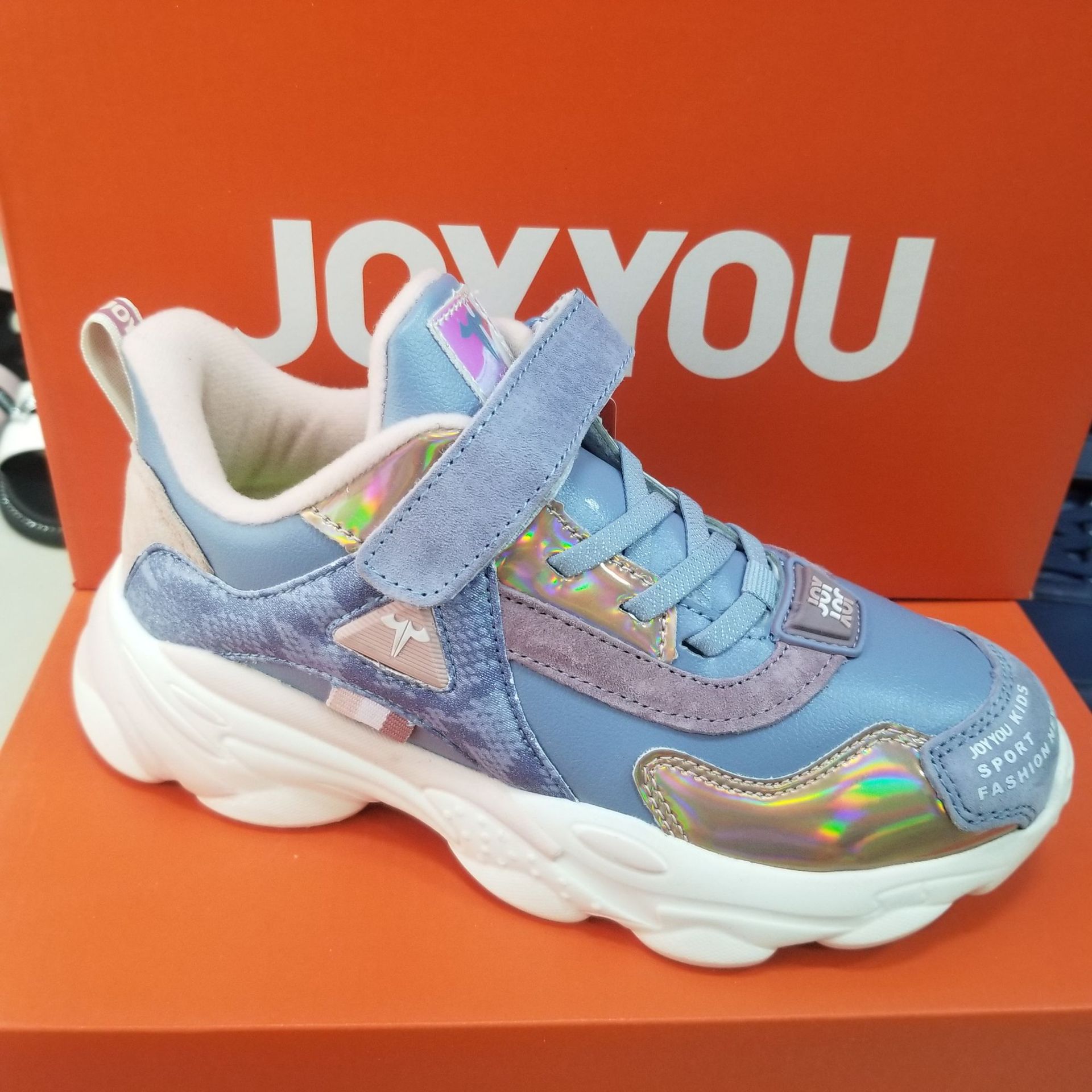 批发足友新款儿童运动鞋 棉鞋 奥特曼带灯慢跑鞋 超轻休闲鞋 潮鞋