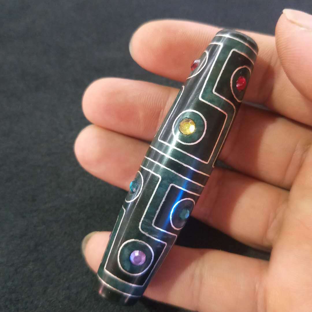 厂家批发西藏九眼天珠镶嵌银丝朱砂九眼天珠老玛瑙天珠diy饰品