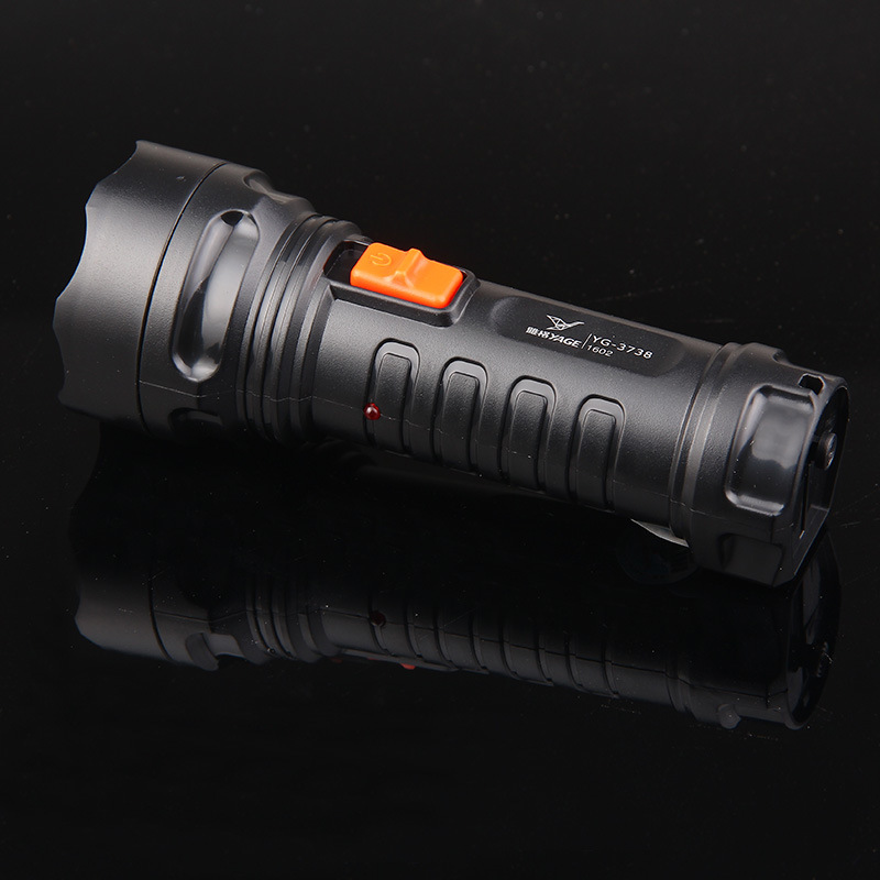雅格3738迷你便携led小手电筒强光可充电户外远射露营探洞家用式