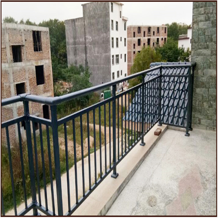 惠州云金阳台护栏锌钢安全扶手铁艺栏杆别墅护栏楼顶小孩围栏网