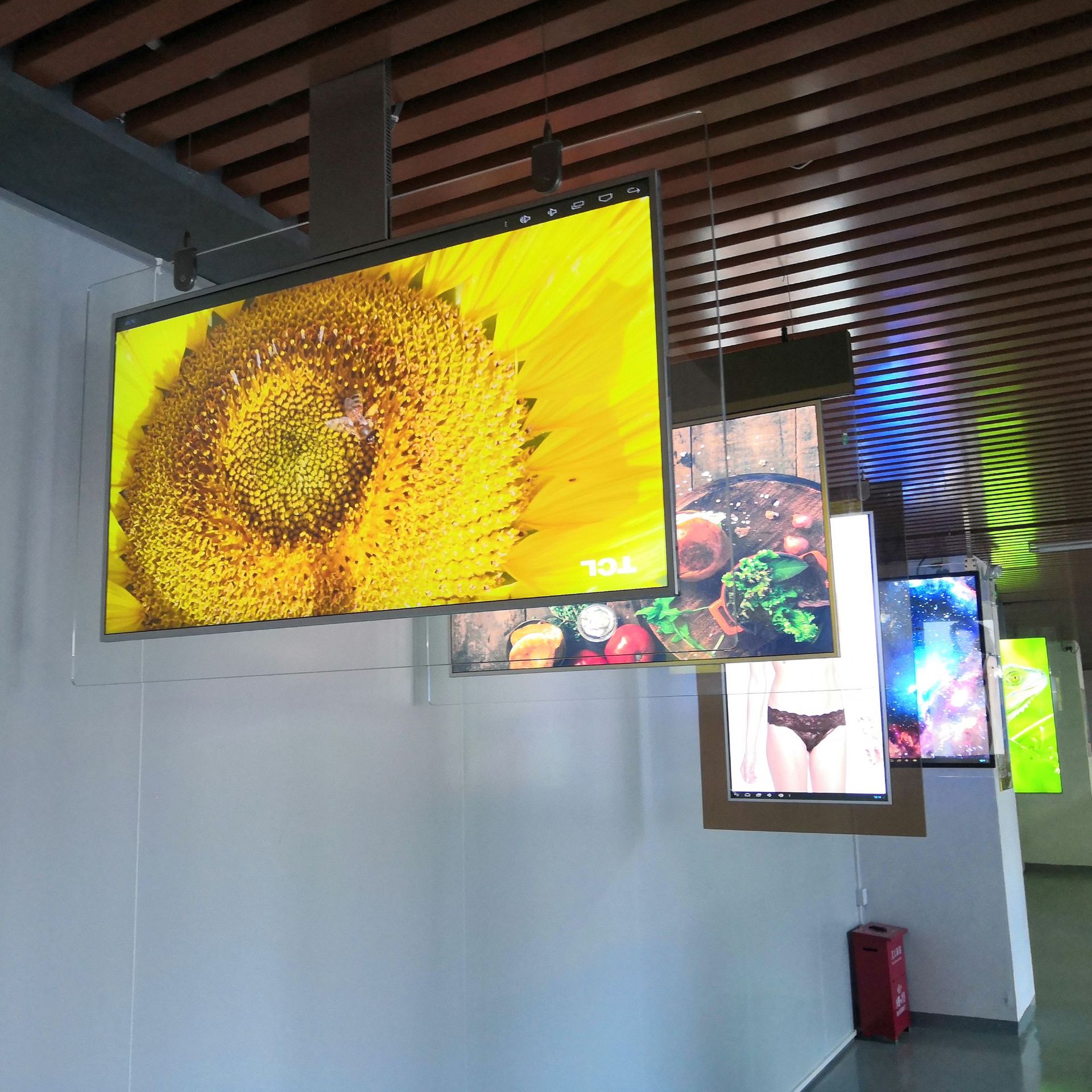 43寸49寸55寸超薄吊挂液晶屏超薄双面屏广告机吊挂显示屏厂家直销