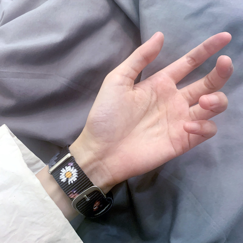 gd权志龙小雏菊蝴蝶手链男女韩国ins简约百搭闺蜜情侣手环首饰品