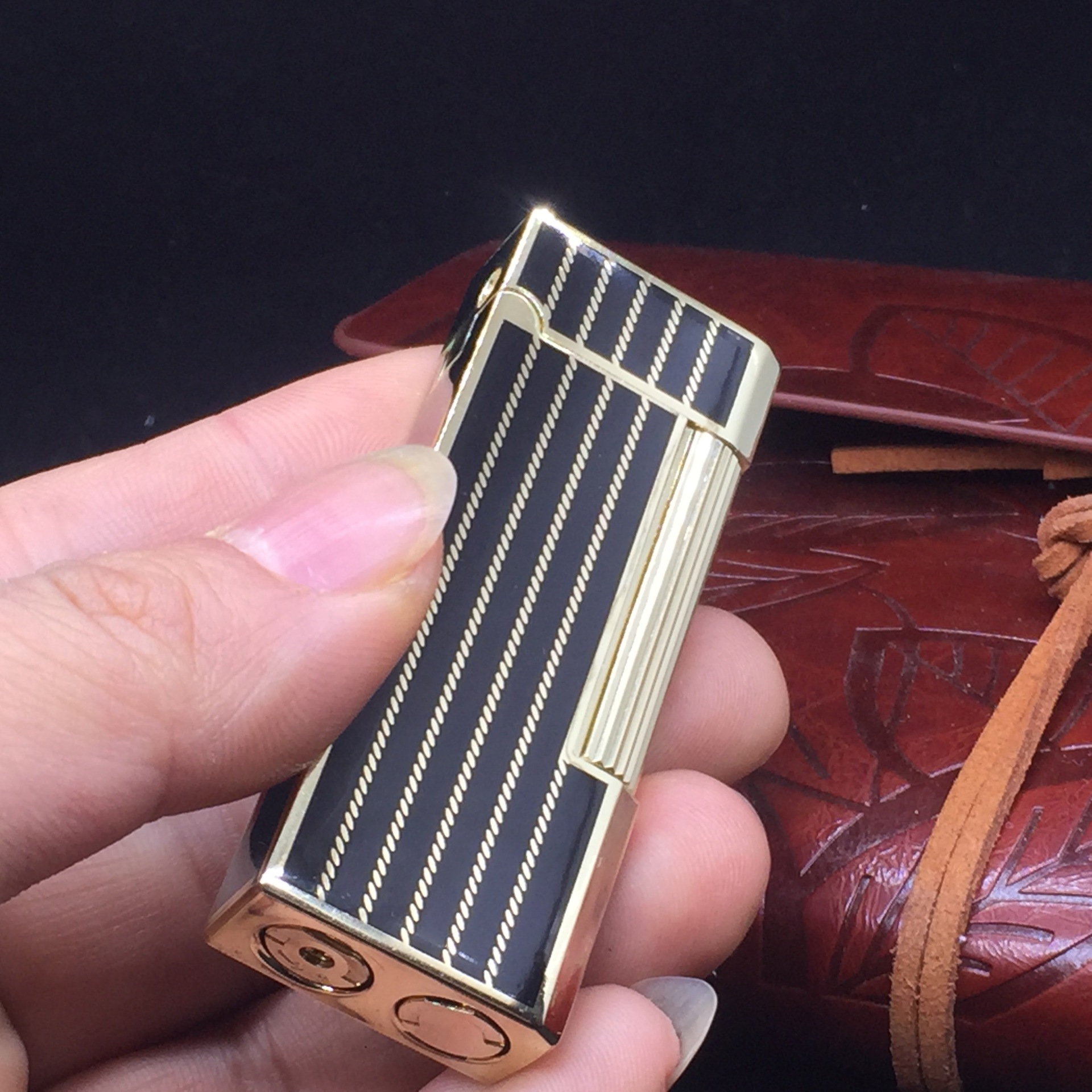 德瑞充气礼盒打火机复古黑色条纹火石打火机-阿里巴巴