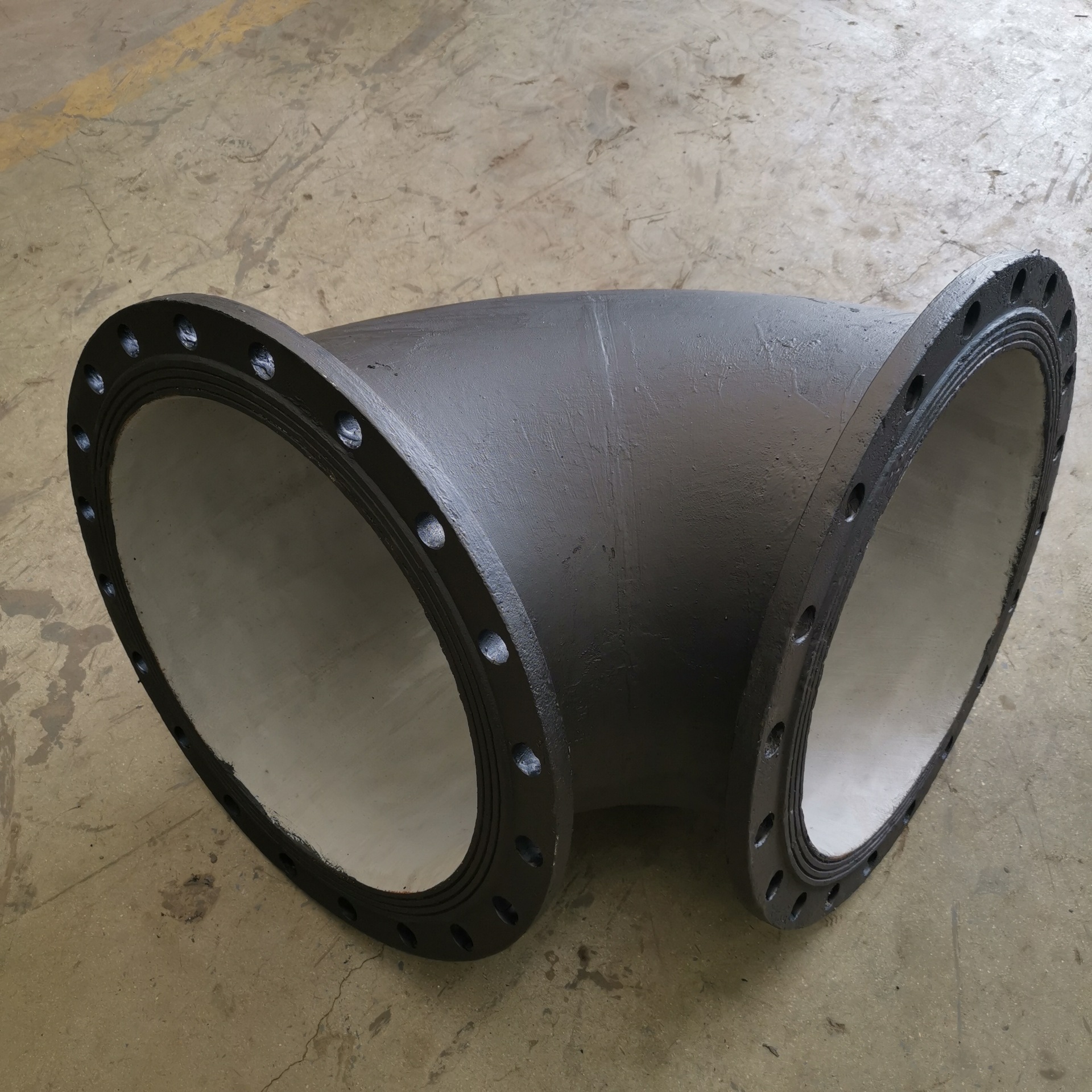 厂家批发双盘弯头大小径无缝弯头冲压弯头管件法兰弯管规格定制