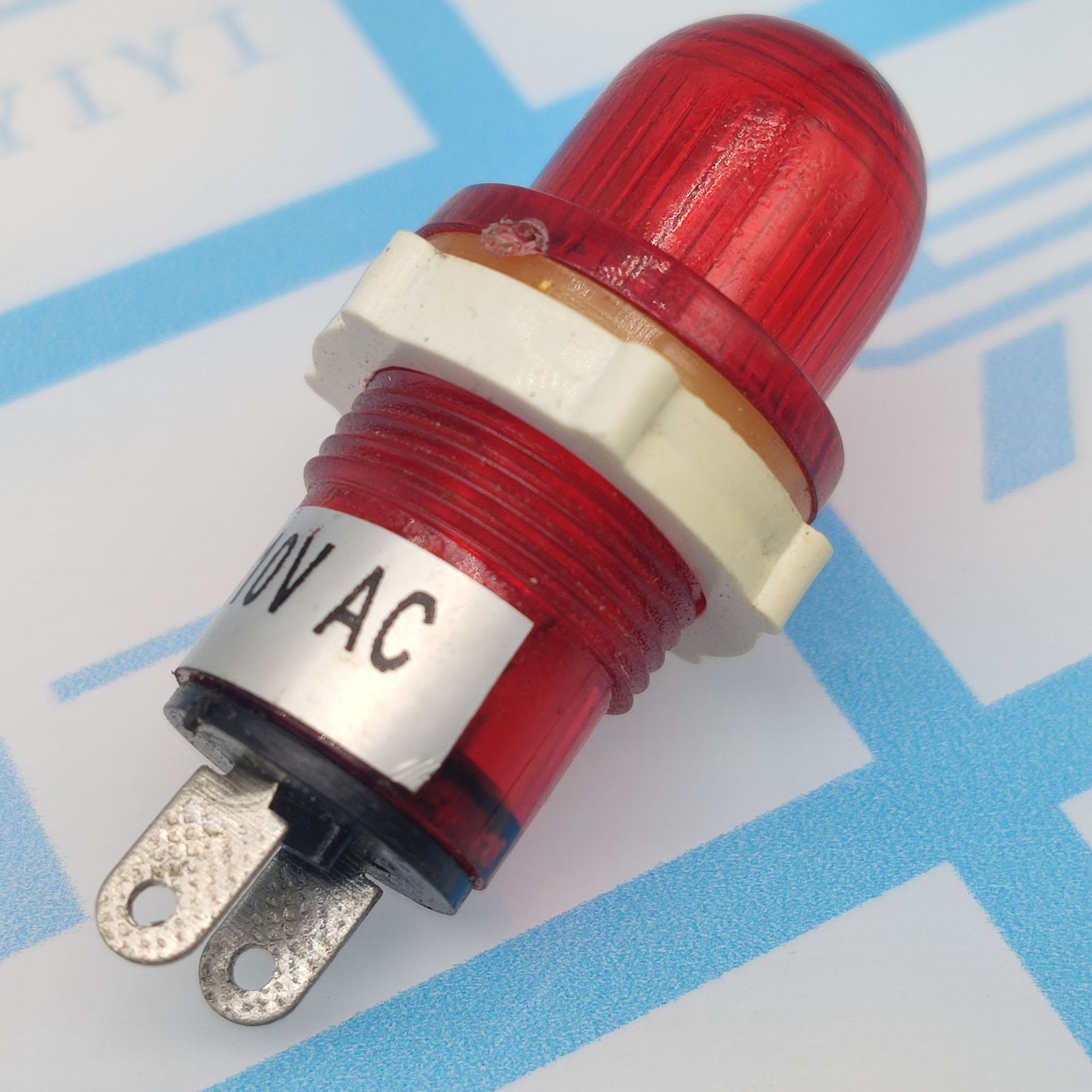 电源信号灯xd15-3 塑料指示灯220v 红绿黄可选开孔16mm
