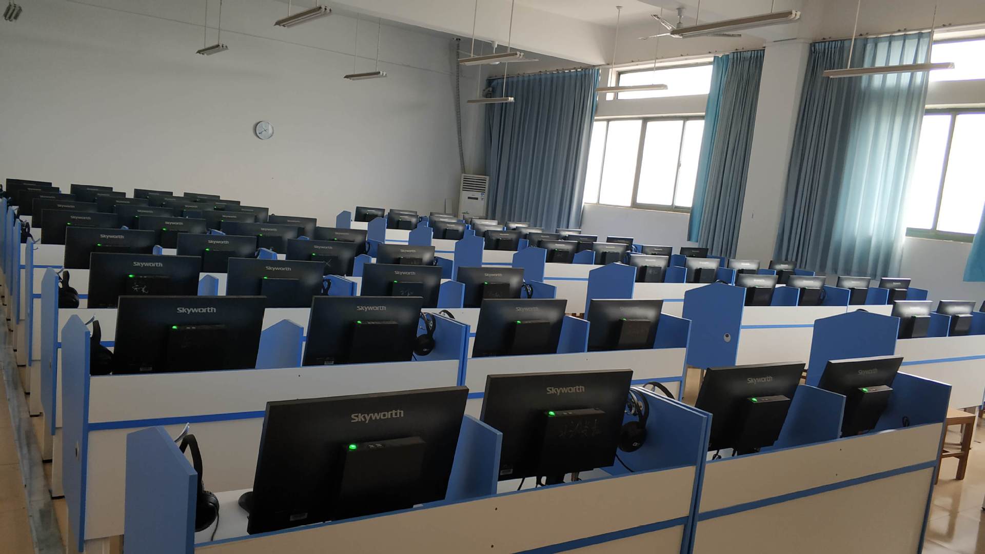 泛联3代双核迷你主机桌面云电脑瘦客户机学生云终端mini办公主机