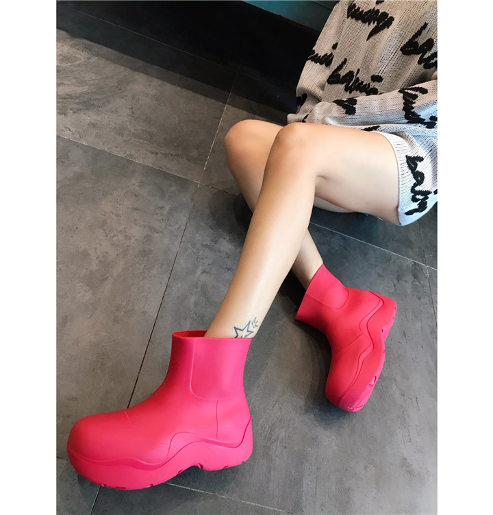 2020新款阿希哥mona同款雨靴牛油果防水鞋百搭短靴增高大头鞋潮