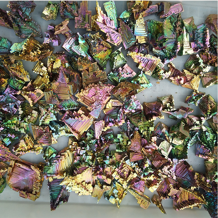 铋晶体 七彩铋矿结晶学生教学标本矿石收藏饰品摆件