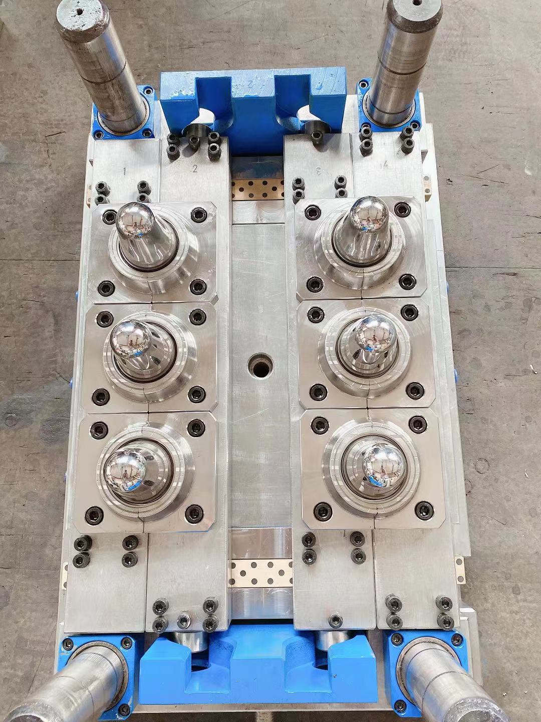 专业制造 瓶坯模具 pet模具 油瓶胚坯模具