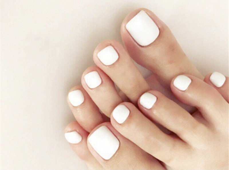 24片盒装白色脚指甲穿戴式成品美甲胶水粘贴片假指甲t008