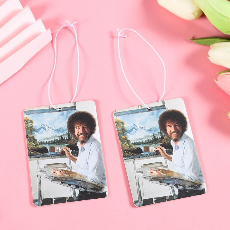 车用香薰片车内车载除味挂件diy创意明星卡通车载香水片来图定制