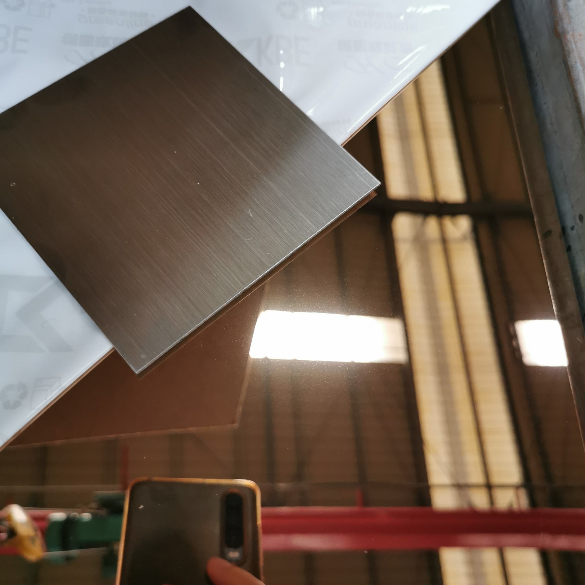 喷砂不锈钢彩色装饰板 酒店会所工程彩色板定制 不锈钢板材