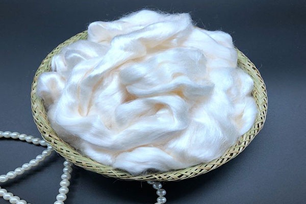 60nm/2绢粘纱 55绢丝45粘 绢丝粘胶混纺纱 真丝粘胶混纺纱