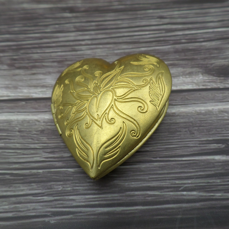 心形相盒吊坠 爱心相盒饰品 桃心相盒吊饰 项链饰品毛衣挂件