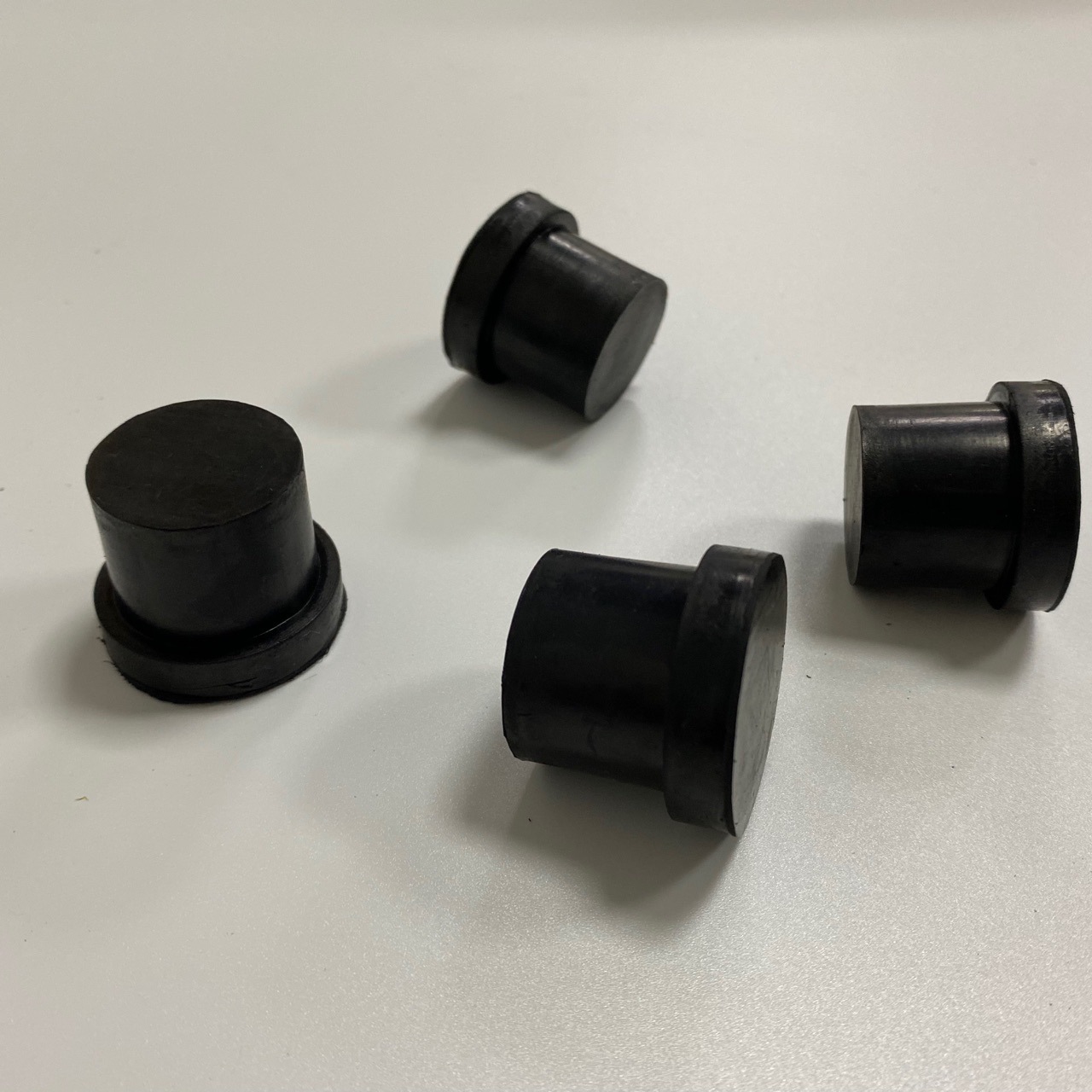 橡胶塞橡胶堵头硅胶塞橡胶瓶塞子厂家直销来图来样开模定制杂件