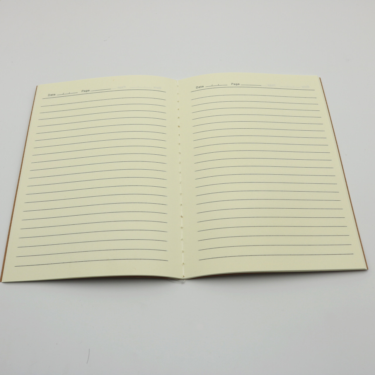 批发32k牛皮车线英语笔记横线本a5卡通缝线学生日记作业本