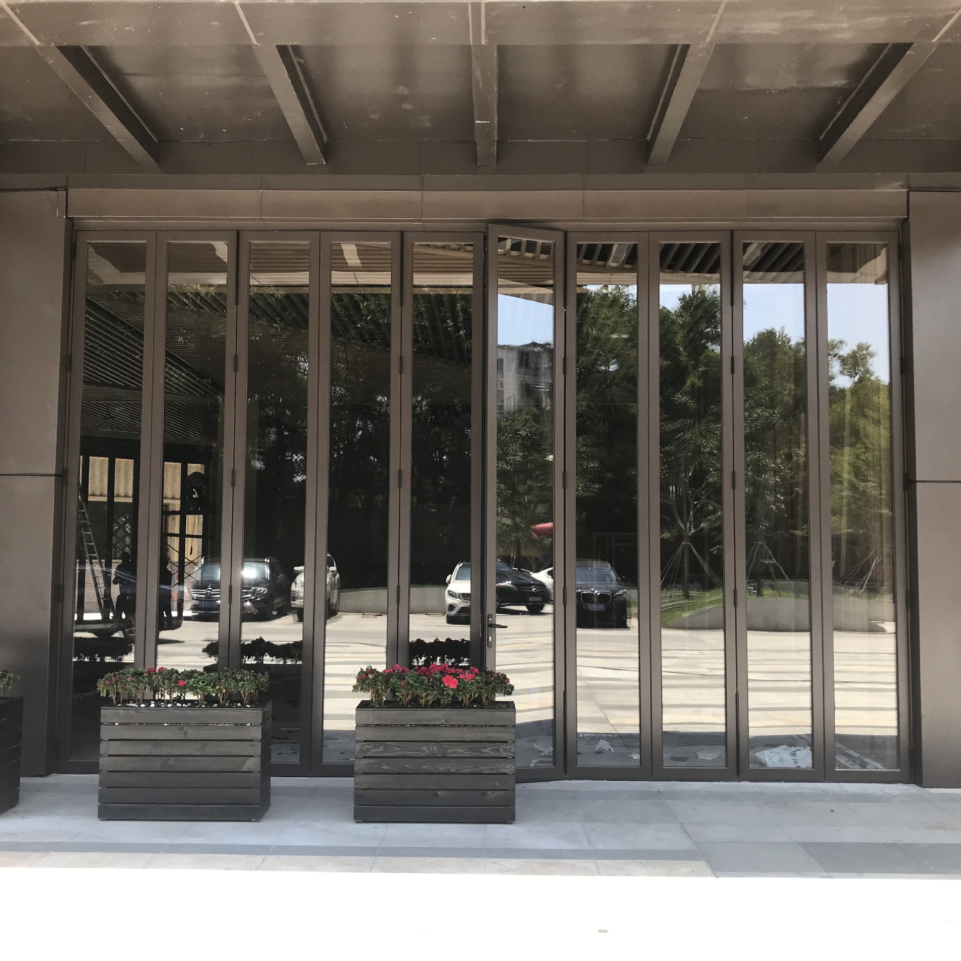 深圳折叠门铝合金 推拉折叠门厨房折叠门 阳台折叠隔断按图加工