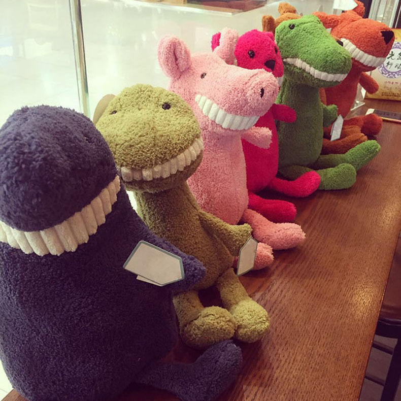 厂家直销大牙玩具公仔 婚庆抓机手办活动礼品微笑漏牙齿毛绒玩具