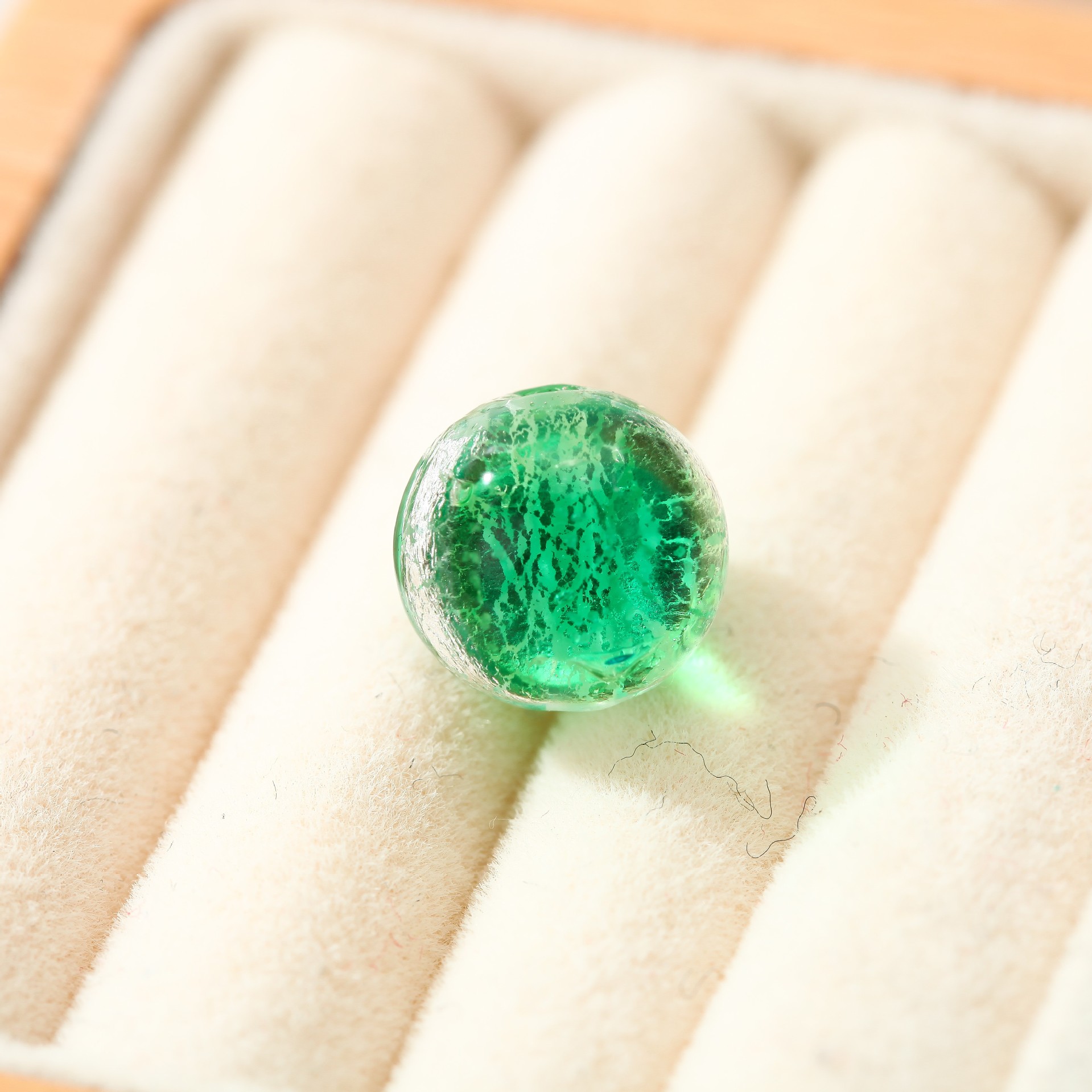 晗钰缘 梦幻彩箔双面夜光琉璃散珠diy饰品配件日式琉璃珠手工材料