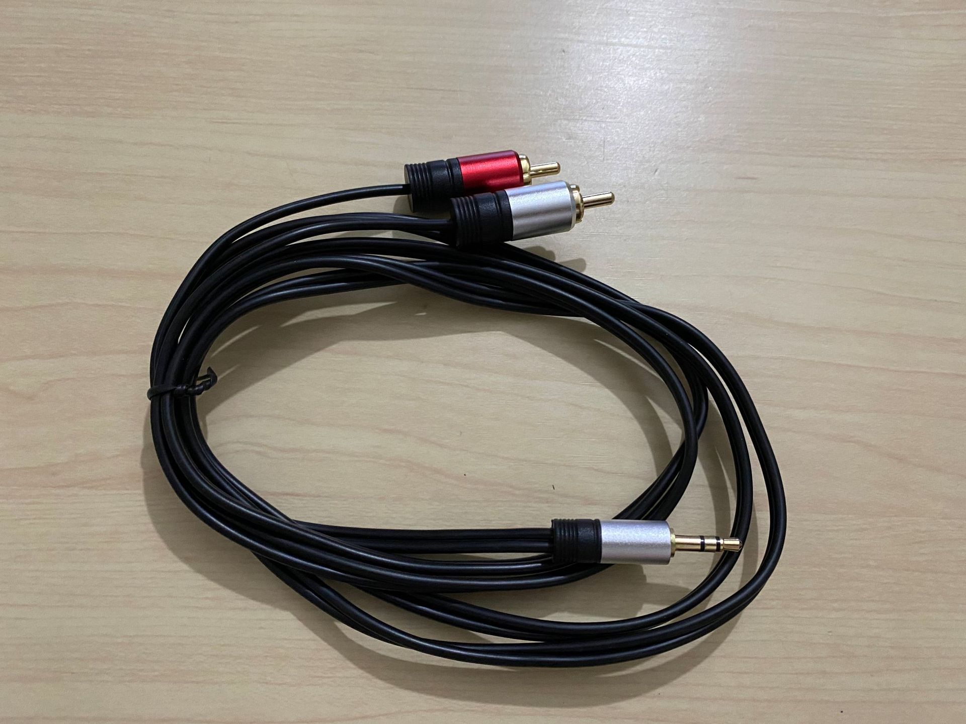 dc3.5一分二音频线3.5转双莲花头2rca音响电脑音箱线莲花线1.5m-阿里