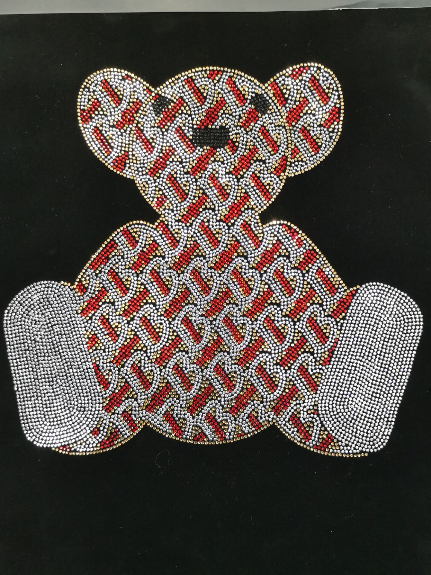 广州烫图厂 烫钻烫图一条龙 男装衬衫裤子骷髅头烫钻搭配-阿里巴巴