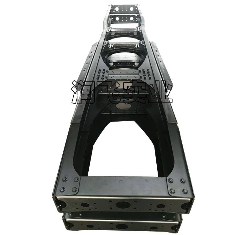 重汽斯太尔自卸车车架牵引车车架豪沃车架奥龙车架德龙车架总成