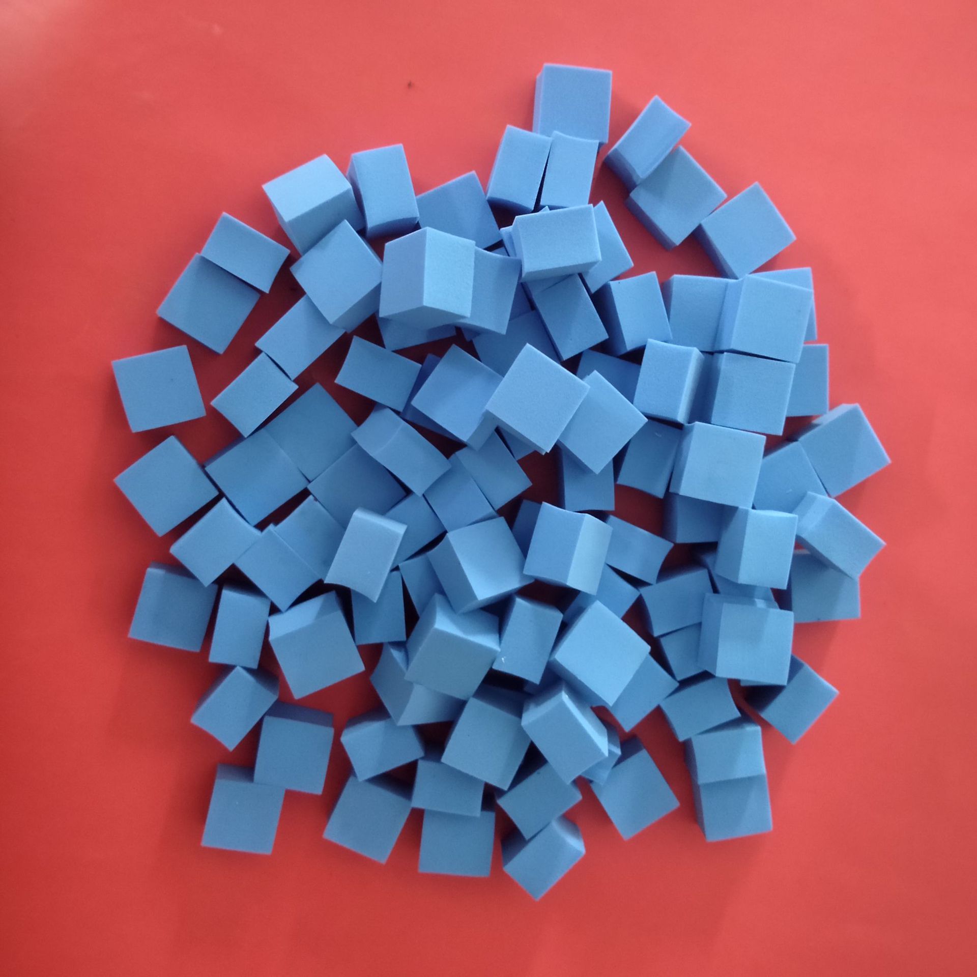 厂价直销高密度pva吸水海绵片材 pva 吸水海绵颗粒 可规格定制