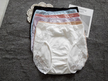 外贸出口日本女纯色棉质内裤高腰包臀大码白色三角微商一件代