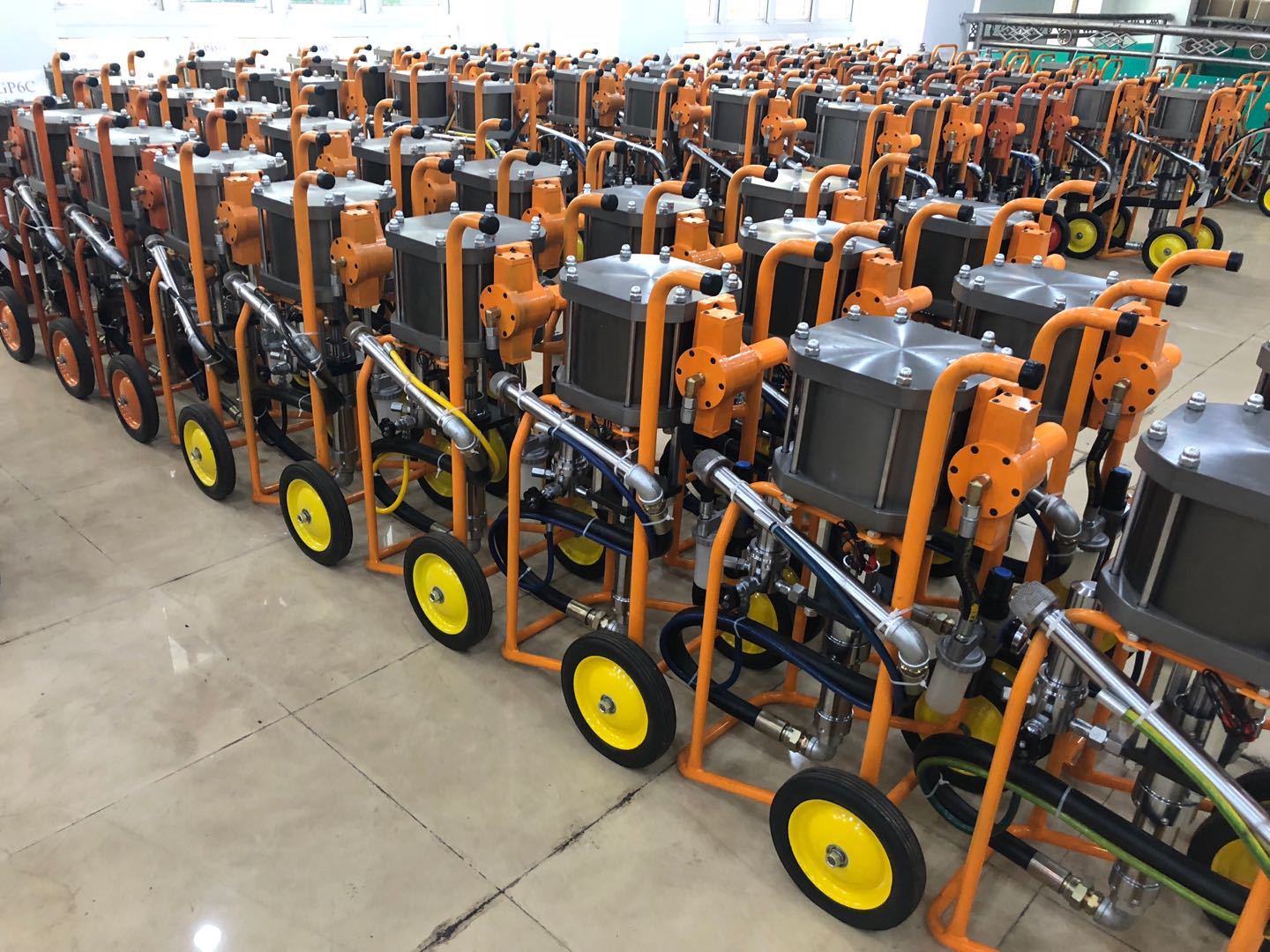 管道内壁喷涂机 防腐喷漆器适用于中小型管道喷涂机