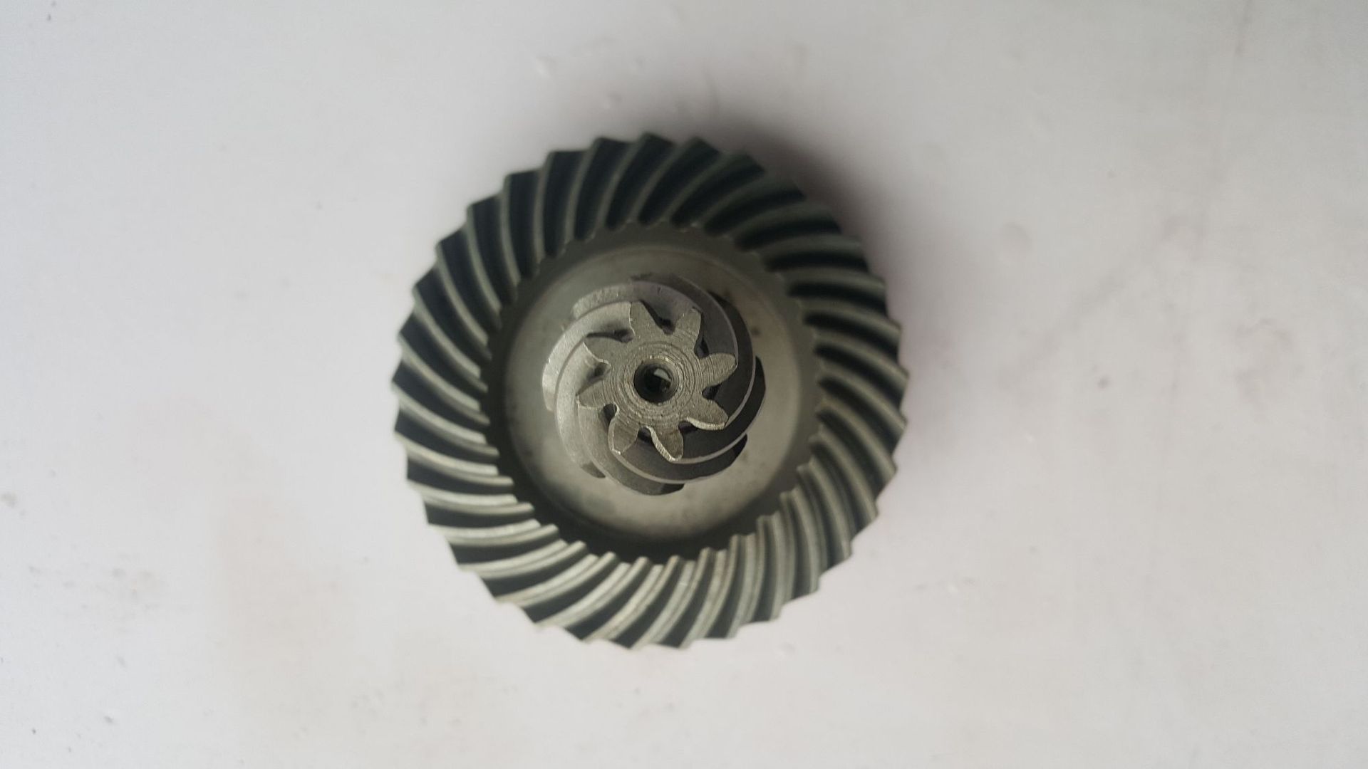 厂家现货k系列螺旋伞齿轮 k77电动工具船舶机械硬齿面曲线齿轮