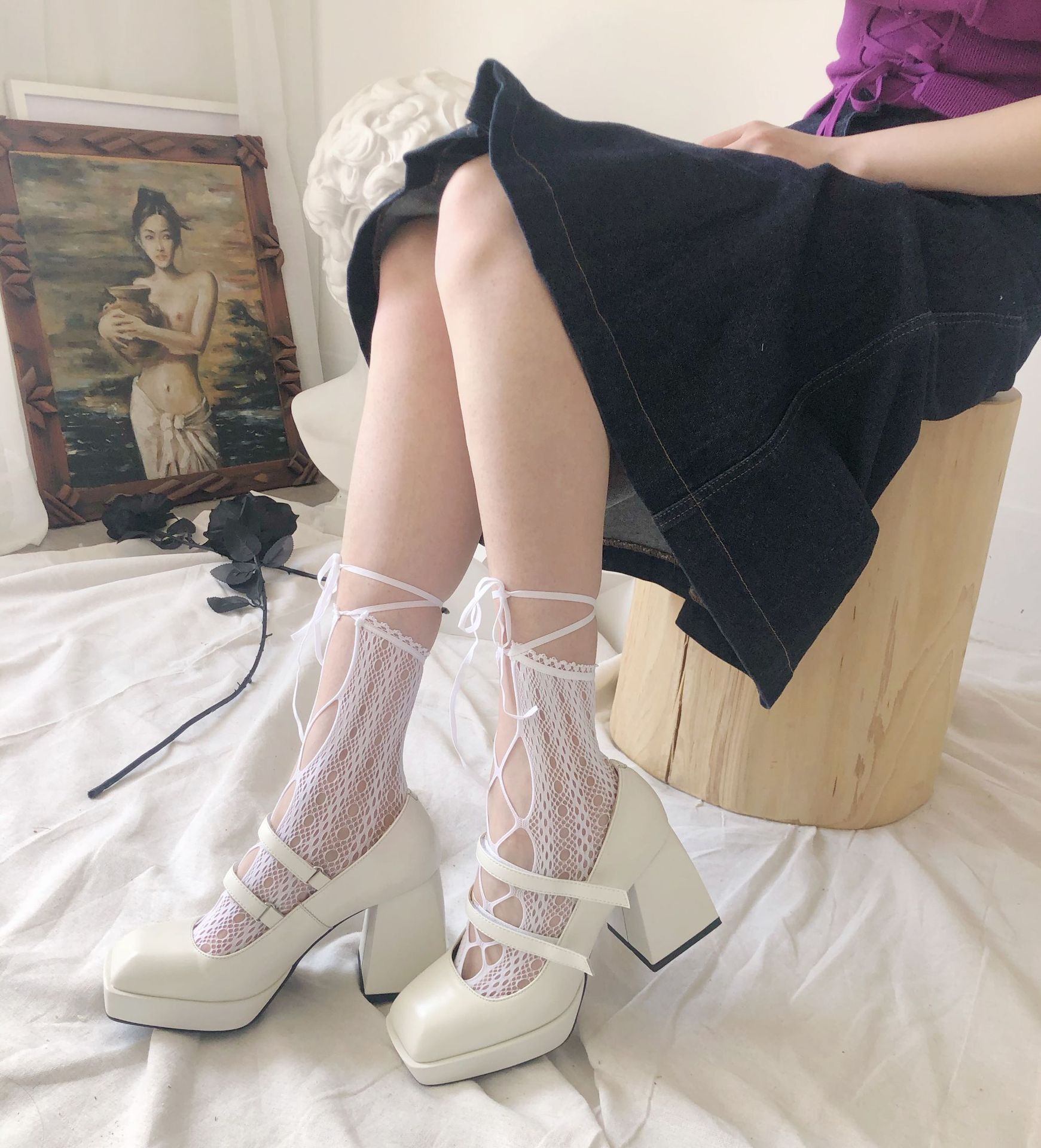 绑带袜子女交叉中筒街头长袜女潮网红款日系lolita黑白软妹小腿袜