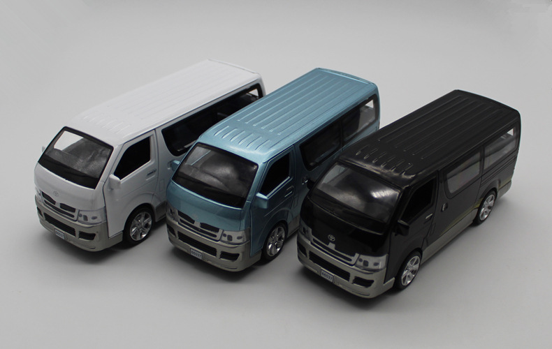 新品1:32合金丰田海狮警车救护车仿真开门玩具汽车面包车现货批发